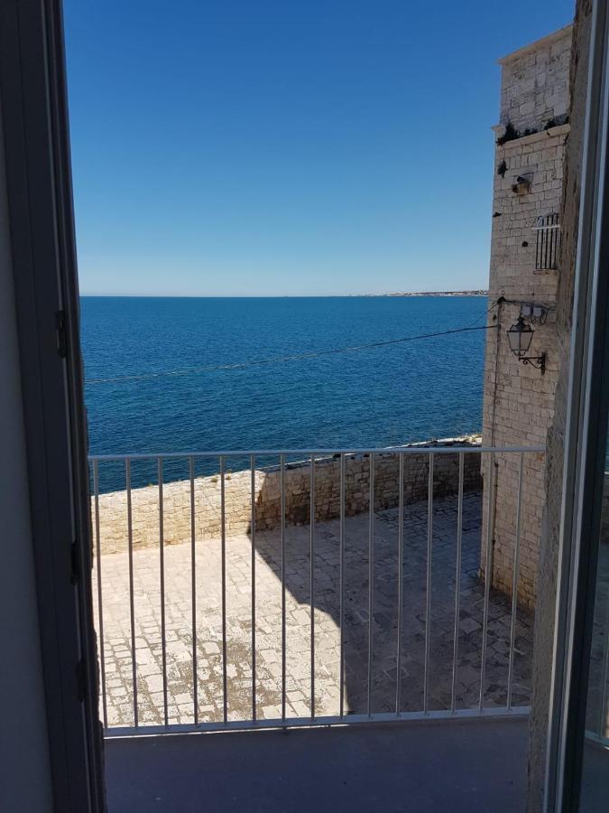 B&B Vistazzurra - Casa Saldarelli 지오비나조 외부 사진